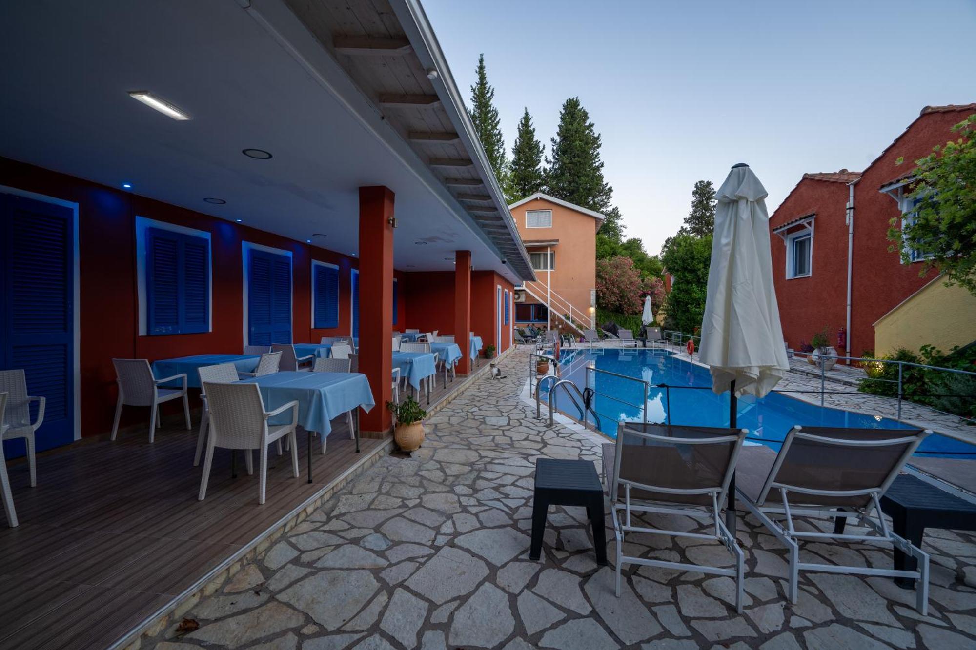 Vliho Bay Boutique Hotel Yénion Exterior foto