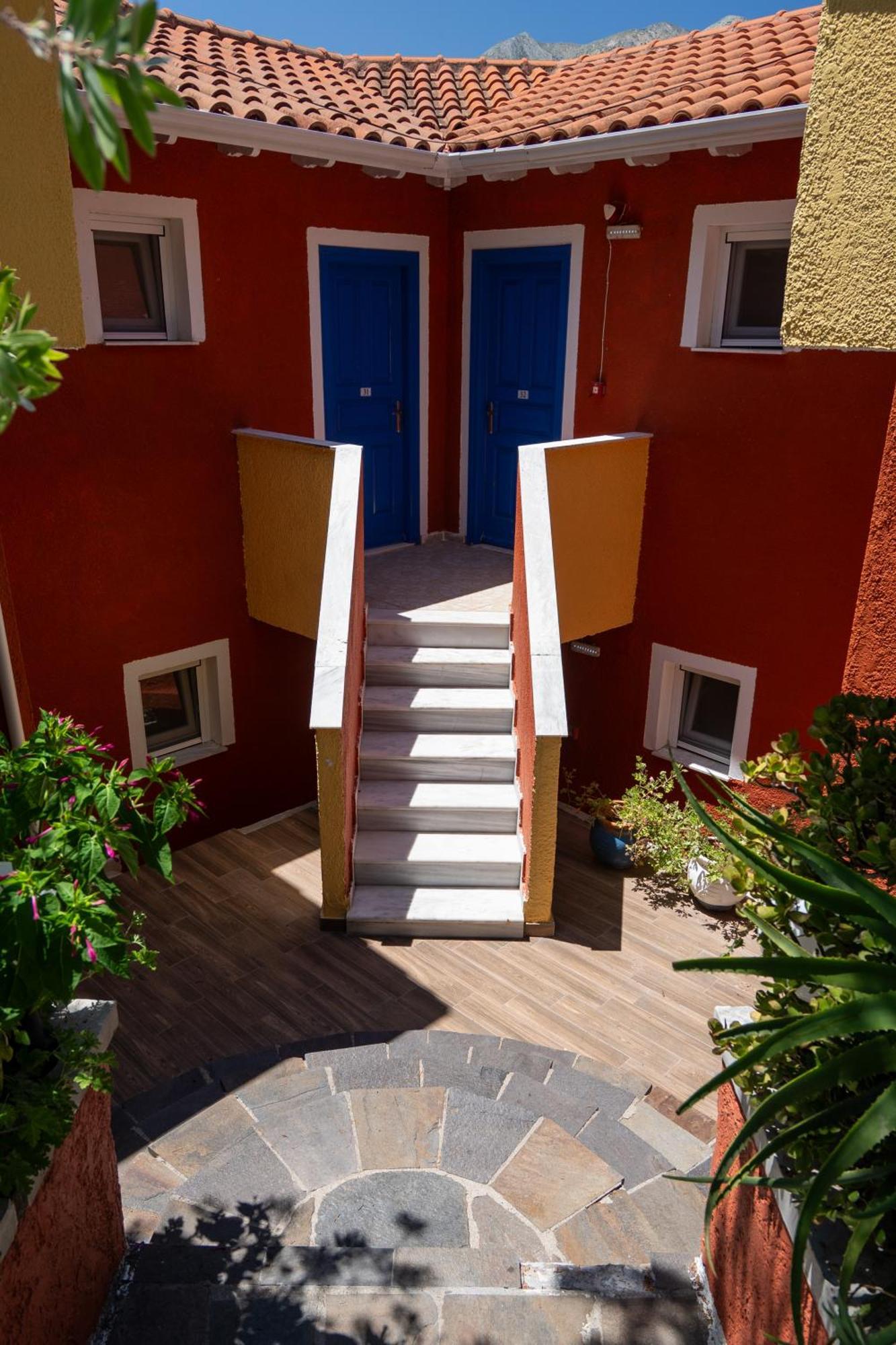 Vliho Bay Boutique Hotel Yénion Exterior foto